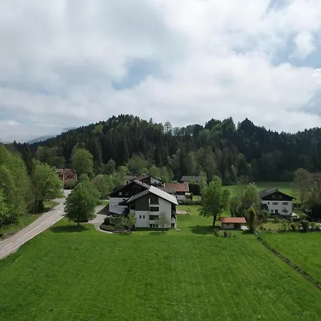 Gemuetliches Alpen-apartment 9 In Woernsmuehl * Fischbachau